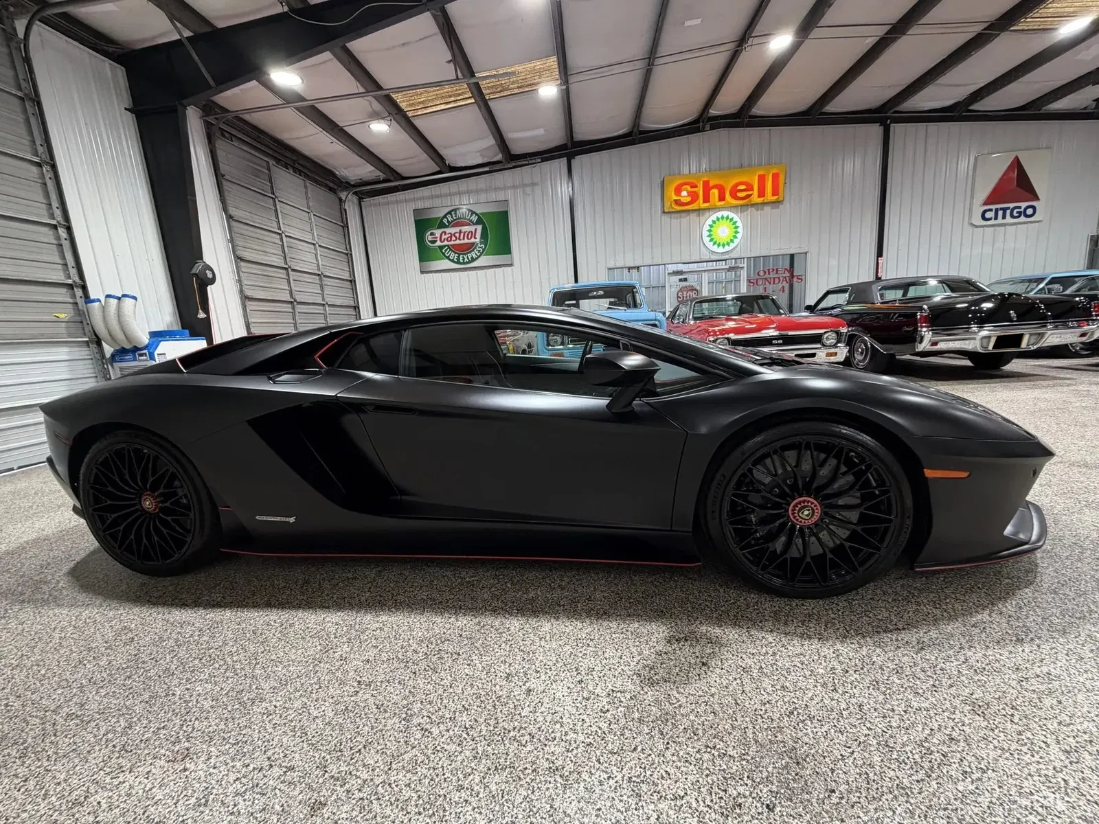 2018 Lamborghini Aventador S Coupe
