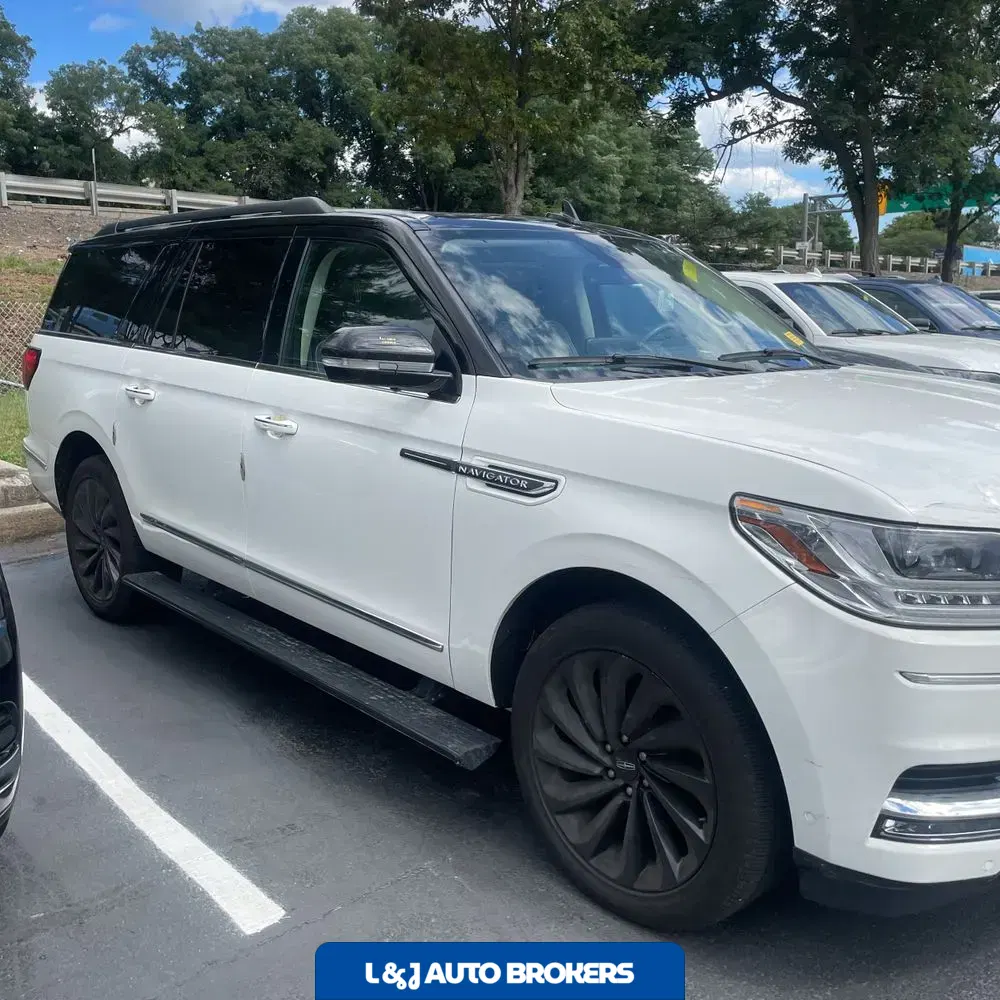 2021 Lincoln Navigator L Black Label