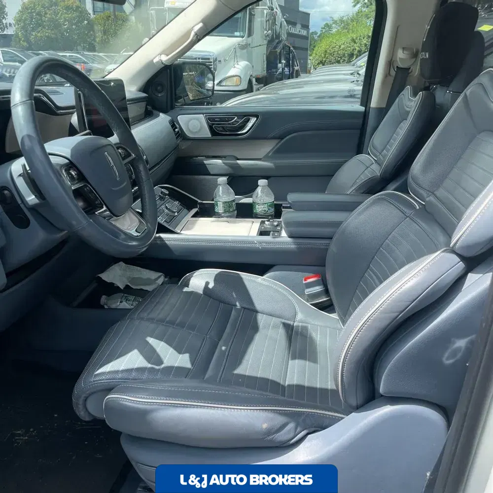 2021 Lincoln Navigator L Black Label