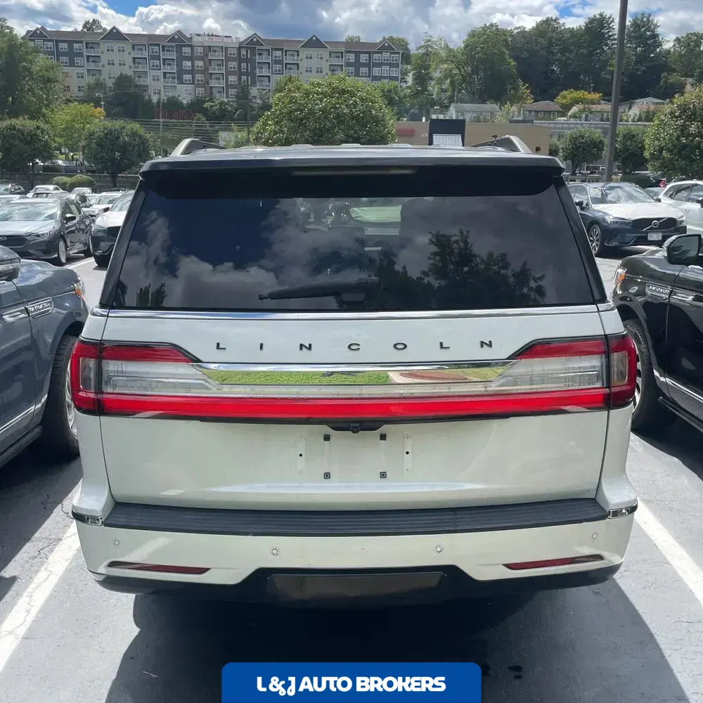 2021 Lincoln Navigator L Black Label