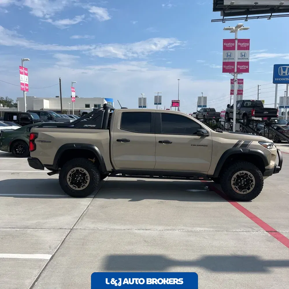 2023 Chevrolet Colorado ZR2