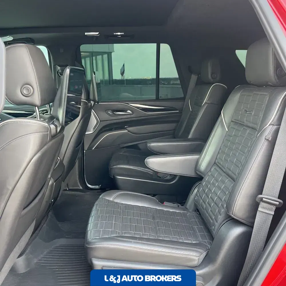 2023 Cadillac Escalade-V Base