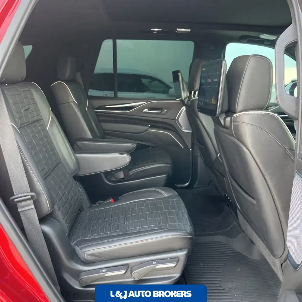 2023 Cadillac Escalade-V Base
