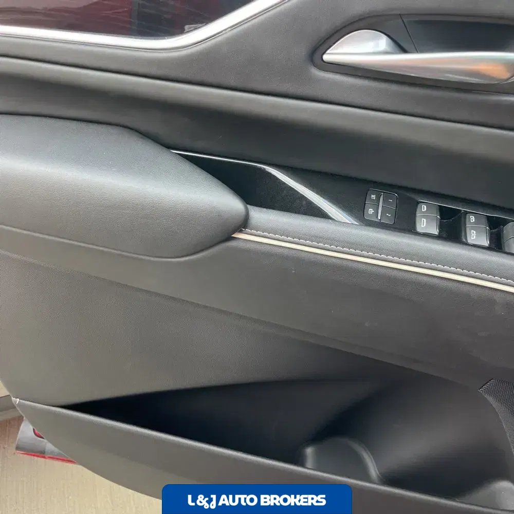 2023 Cadillac Escalade-V Base