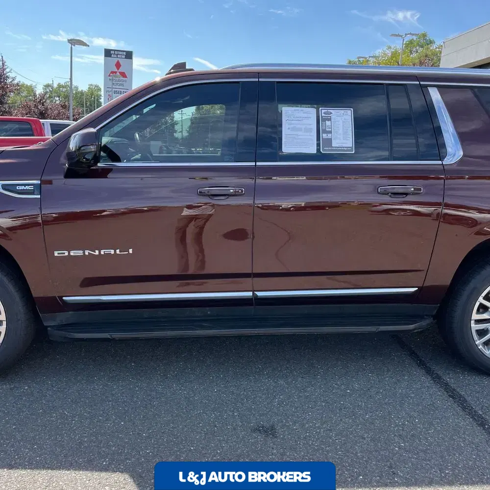 2023 GMC Yukon XL Denali