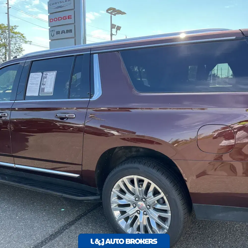 2023 GMC Yukon XL Denali