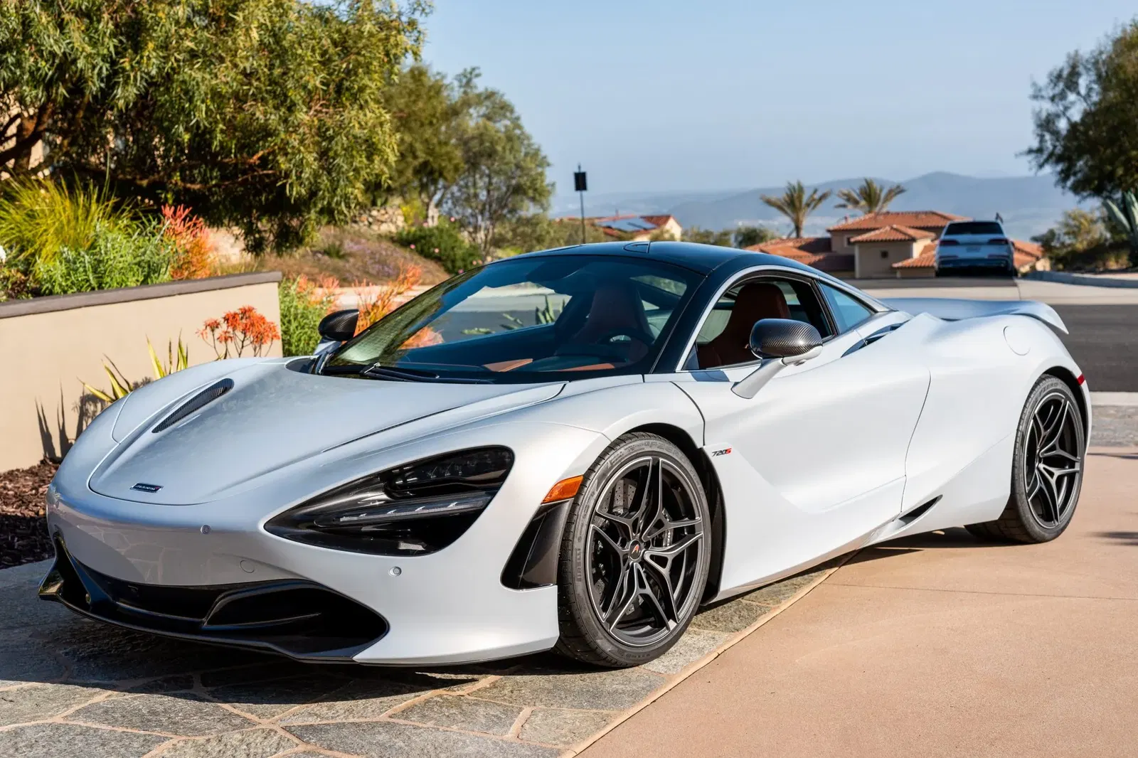 4,500-Mile 2018 McLaren 720S Launch Edition