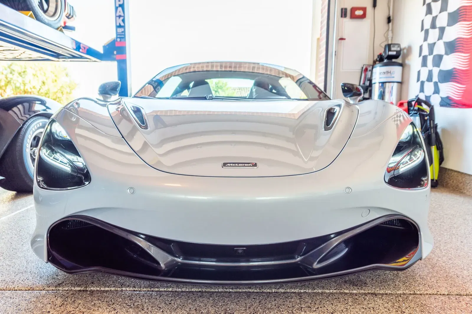 4,500-Mile 2018 McLaren 720S Launch Edition