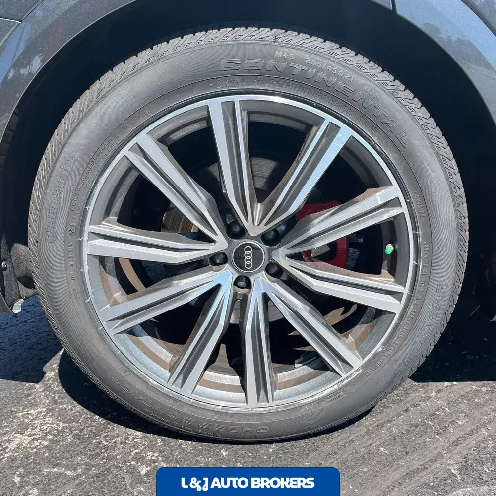 2022 Audi SQ8 Premium Plus