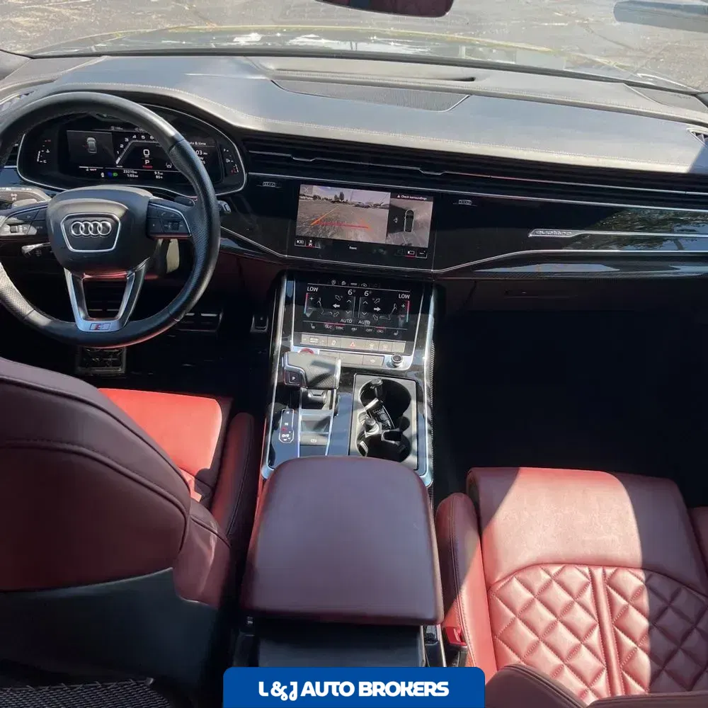 2022 Audi SQ8 Premium Plus