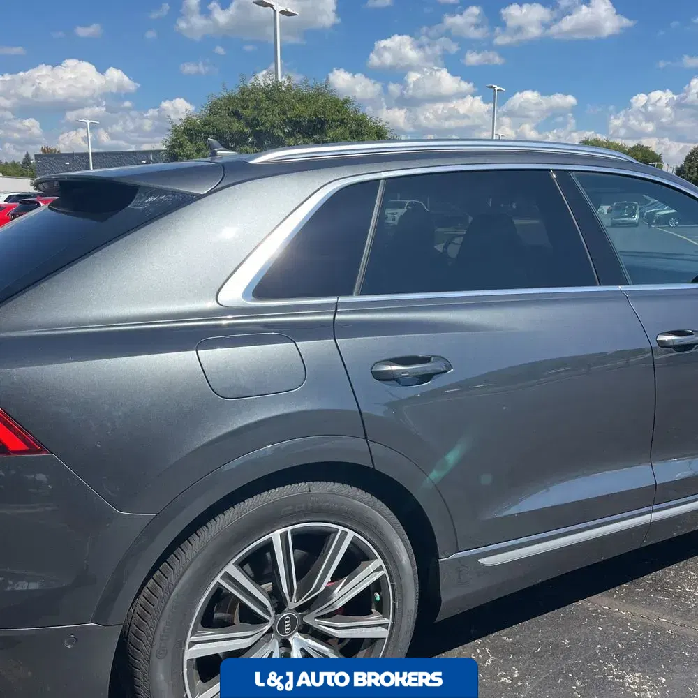 2022 Audi SQ8 Premium Plus