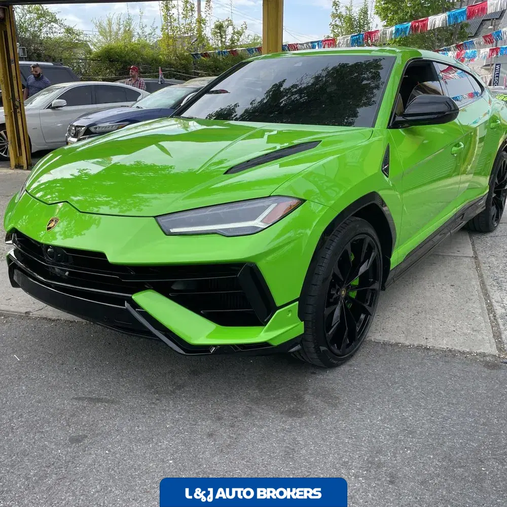 2024 Lamborghini Urus S