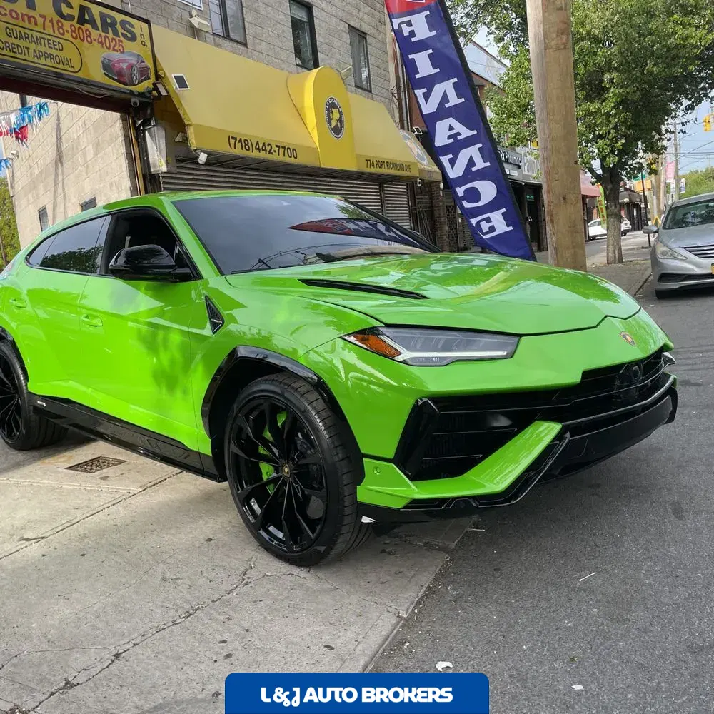 2024 Lamborghini Urus S