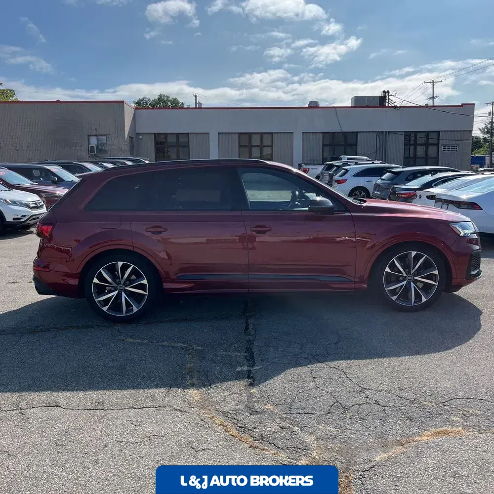 2024 Audi SQ7 Prestige
