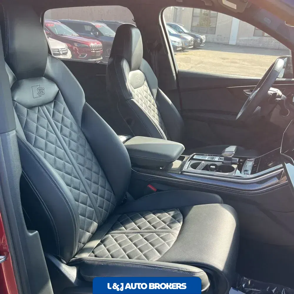 2024 Audi SQ7 Prestige