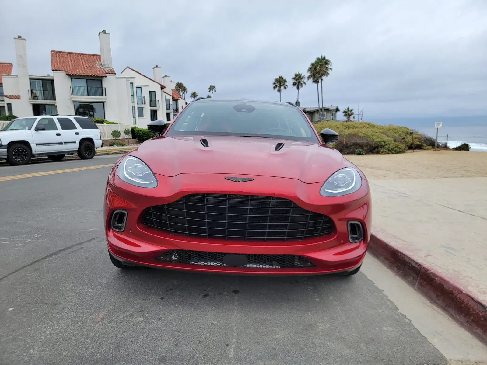 2022 Aston Martin DBX