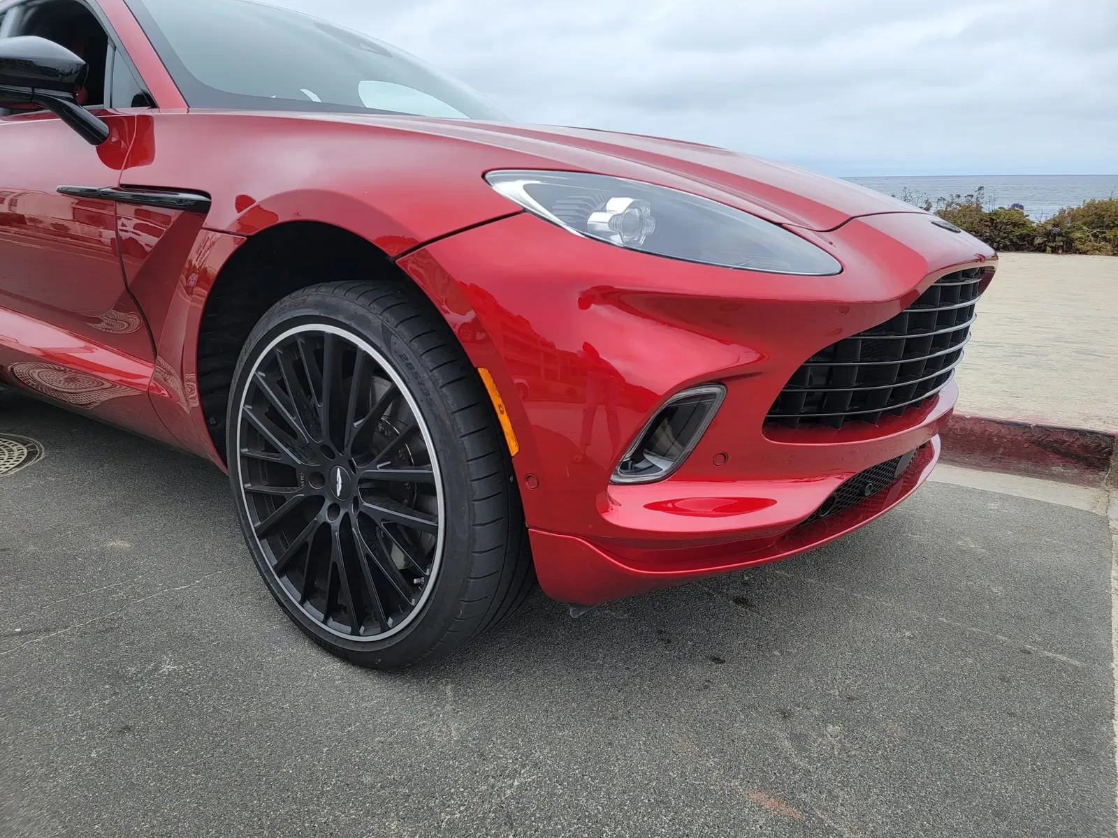 2022 Aston Martin DBX
