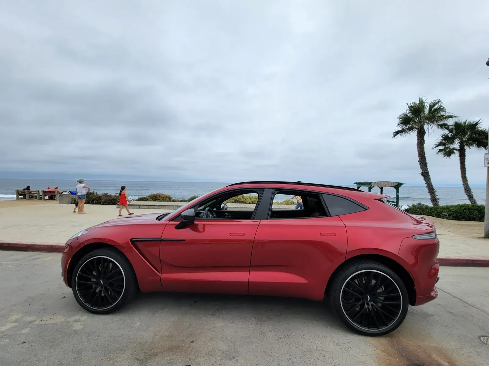 2022 Aston Martin DBX