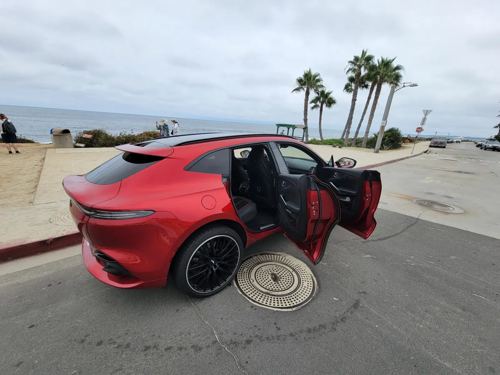 2022 Aston Martin DBX