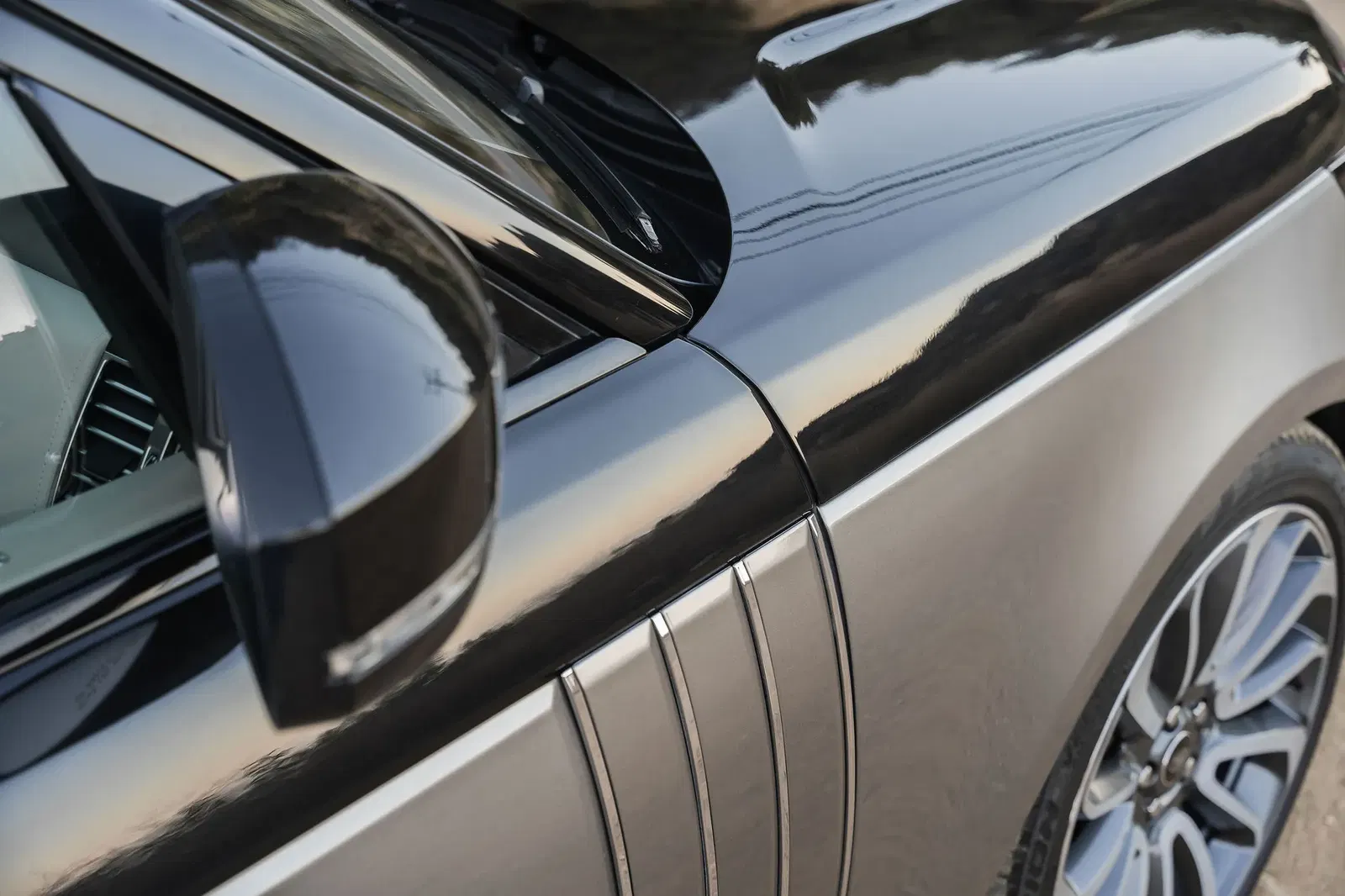 2021 Land Rover Range Rover SVAutobiography LWB