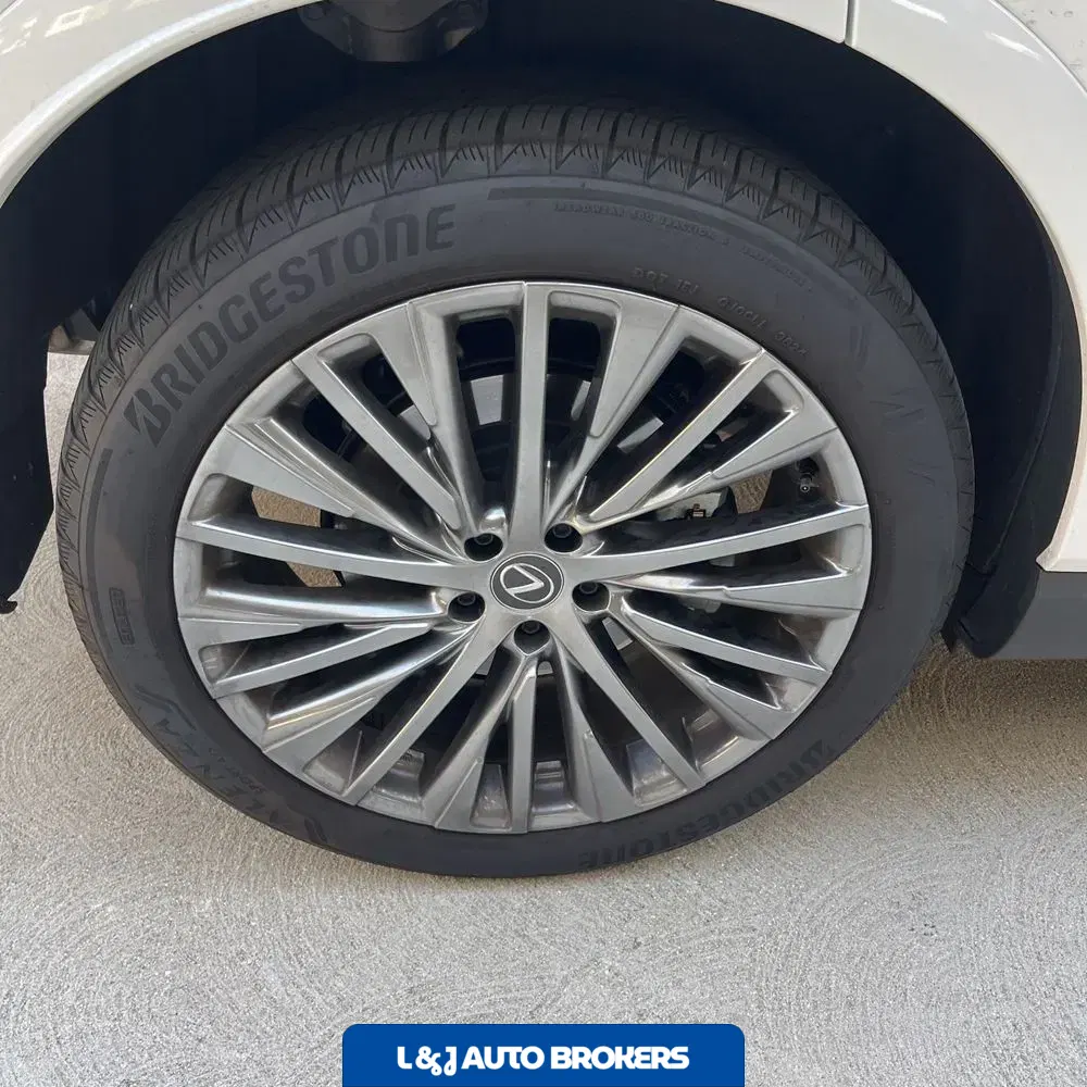 2024 Lexus RX 450h+ Luxury