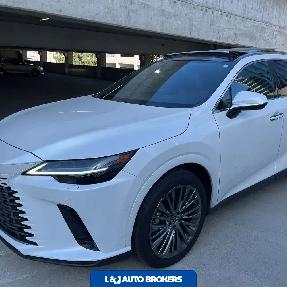 2024 Lexus RX 450h+ Luxury