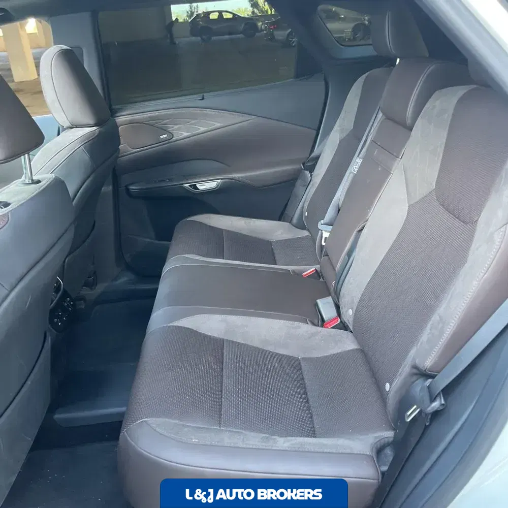 2024 Lexus RX 450h+ Luxury