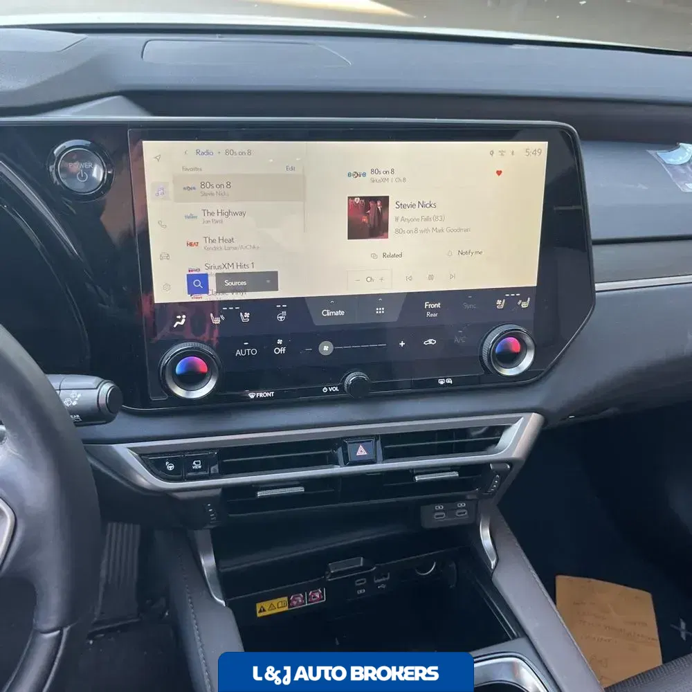 2024 Lexus RX 450h+ Luxury
