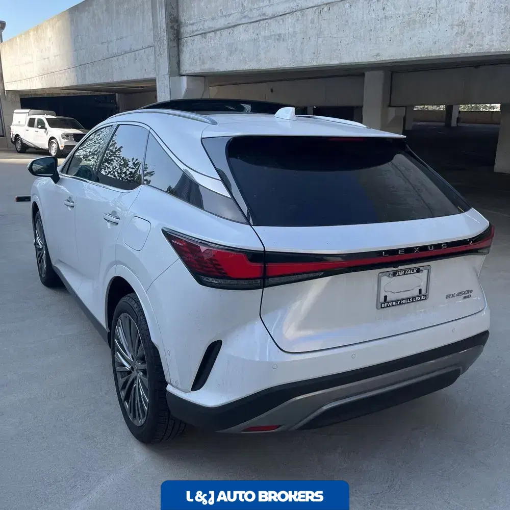 2024 Lexus RX 450h+ Luxury